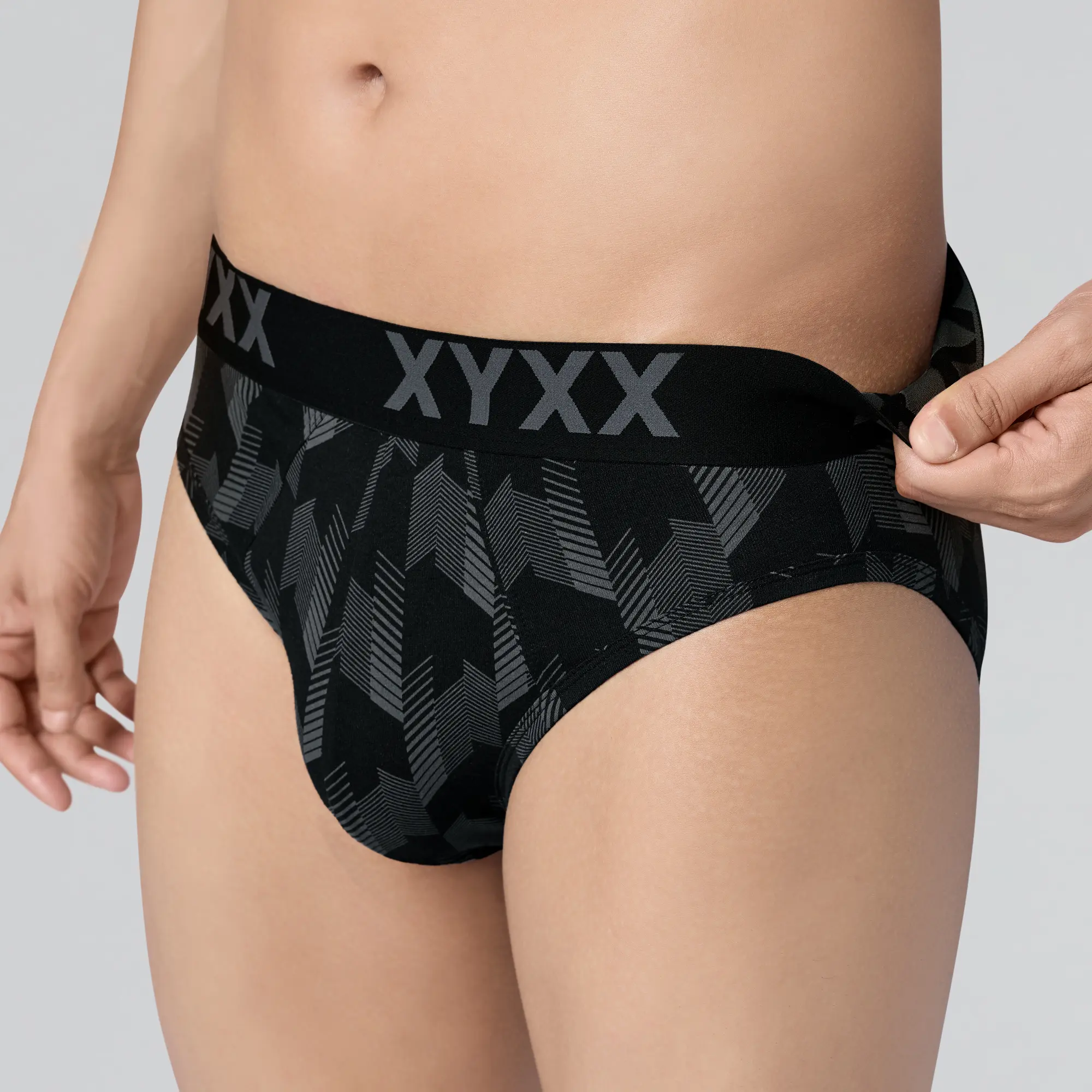 Matrix Cotton-Modal Briefs Chevron Black - Image 6